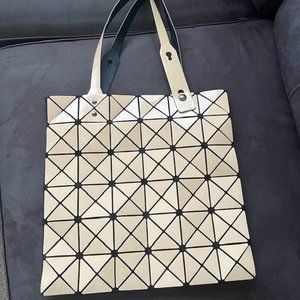 Baobao Issey Miyake Prism Lightweight Shoulder Tote Bag